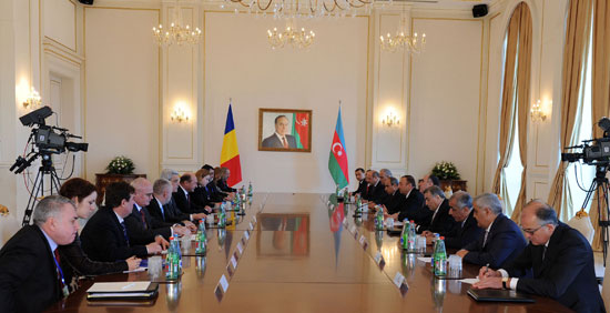 Президент Ильхам Алиев: Отношения Азербайджана и Румынии носят стратегический характер