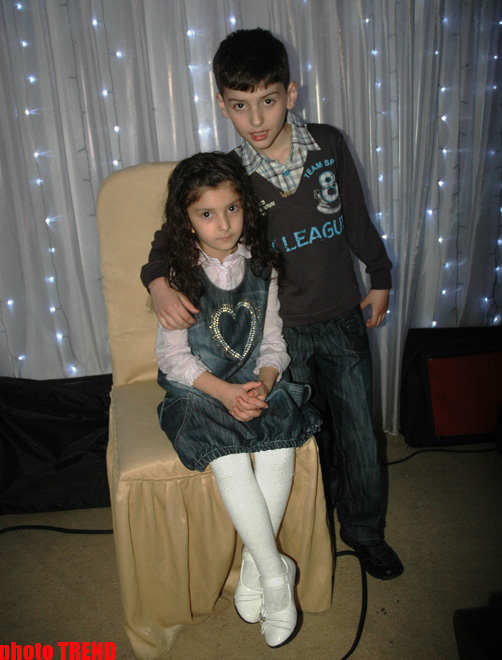 13-летний "юбилей" собрал скандально известных азербайджанских шоу-звезд (фотосессия)