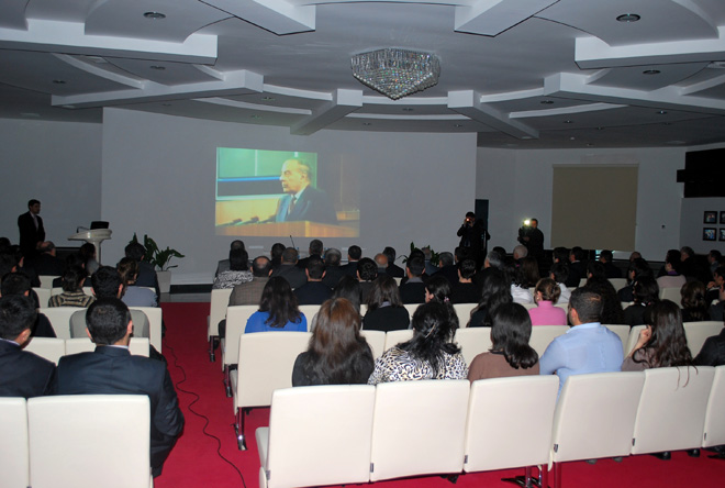 Conference "Role of media in formation of civil society" held in Baku (PHOTO)