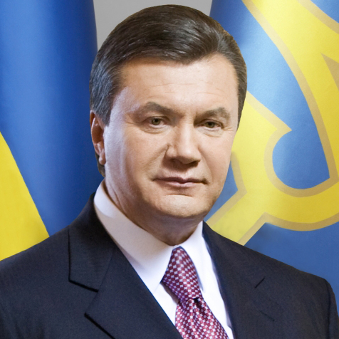 Янукович поменял руководителя генштаба ВС Украины и произвел перестановки в Минобороны