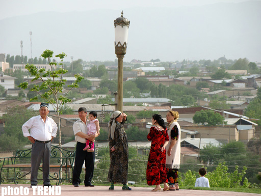 В солнечном Узбекистане - 20 лет спустя: великолепие Самарканда, проклятие Тамерлана, аксакал-бизнесмен... (фотосессия, часть 4)