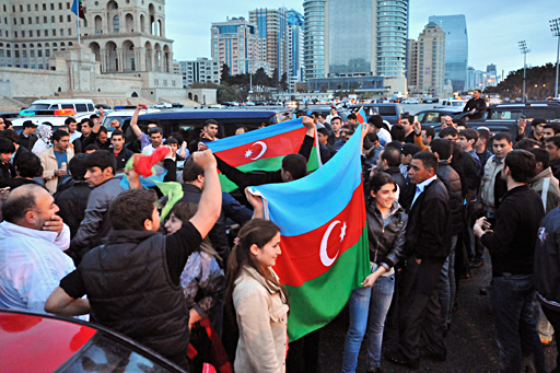 Жители Баку поделились мнением о "Евровидении-2012" (видео)