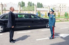 President Ilham Aliyev inaugurates residential complex for border guards (PHOTO)