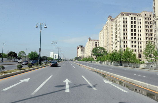 В мае ожидается завершение крупного дорожного проекта в Баку