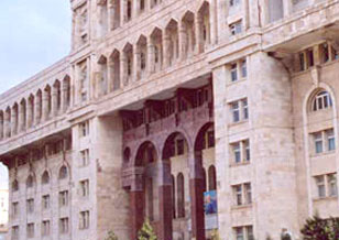 В Азербайджанском медуниверситете отменено распределение выпускников