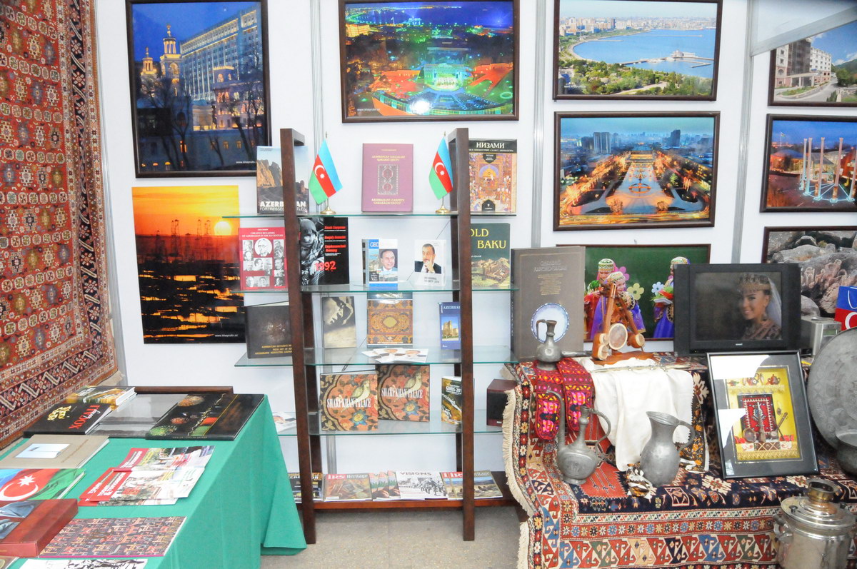 Азербайджанская культура представлена в Мехико (ФОТО)