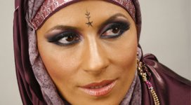 Müğənni Samira Ramazan hədiyyəsi hazırlayır