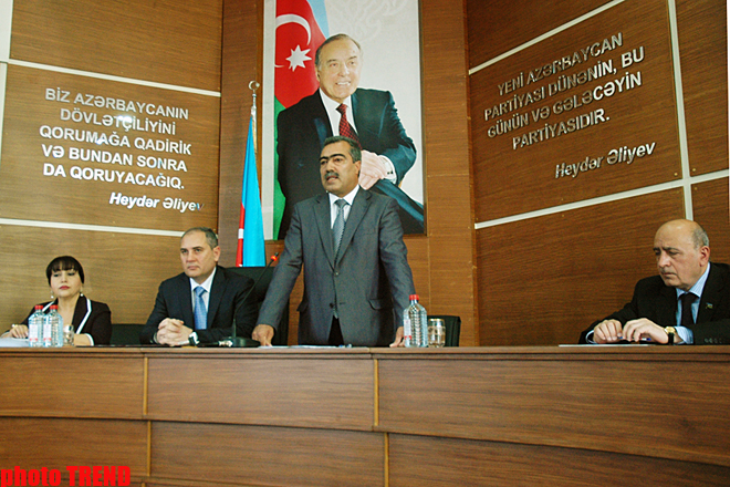 В Баку вновь были обсуждены вопросы развития отношений между медиа и обществом (ФОТО)