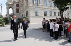 Azerbaijani President visits monument to Azerbaijan Democratic Republic (PHOTO)