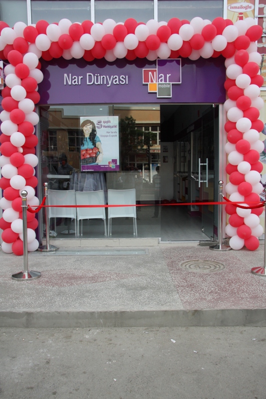 Nar Mobile представил очередной центр продаж и услуг "Nar Dünyası" (ФОТО)