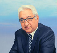 Akademik Arif Paşayev Beynəlxalq Mühəndislik Akademiyasının "Mühəndislik şöhrəti" ordeninə layiq görülüb