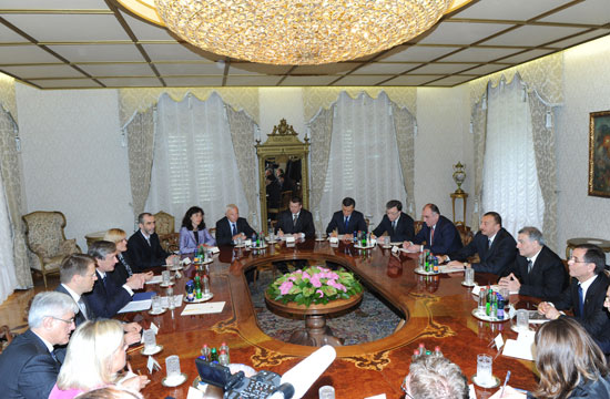 Presidents of Azerbaijan and Slovenia have expanded meeting (PHOTO)