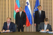 Azerbaijan, Slovenia sign bilateral documents (PHOTO)