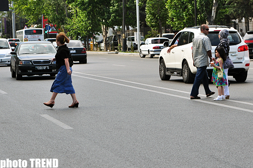 Полиция Баку усиливает борьбу с пешеходами-нарушителями