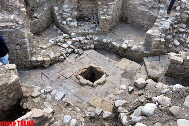 В Азербайджане обнаружены стены средневековой крепости Шатэль