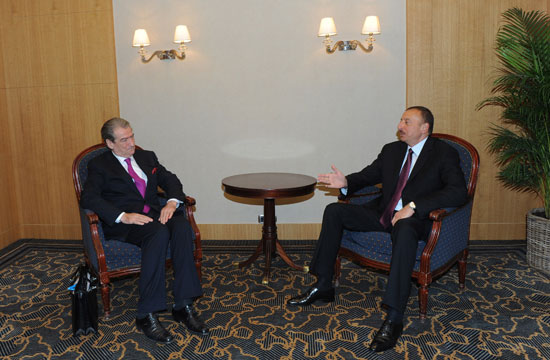 Azərbaycan Prezidenti Brüsseldə Albaniyanın Baş naziri ilə görüşüb