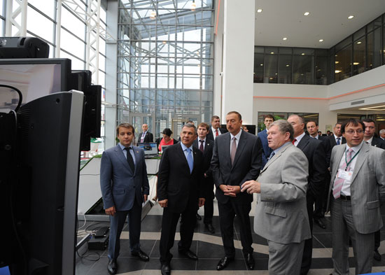 Президент Азербайджана ознакомился в Казани с IT-парком - парком высоких технологий (ФОТО)