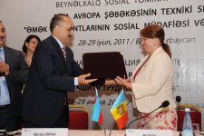 Azərbaycan və Moldova icbari dövlət sosial sığortası sahəsində əməkdaşlıq haqqında protokol imzalayıblar (FOTO)