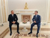Президенты Азербайджана и России обсуждают урегулирование нагорно-карабахского конфликта и экономические вопросы (ФОТО)