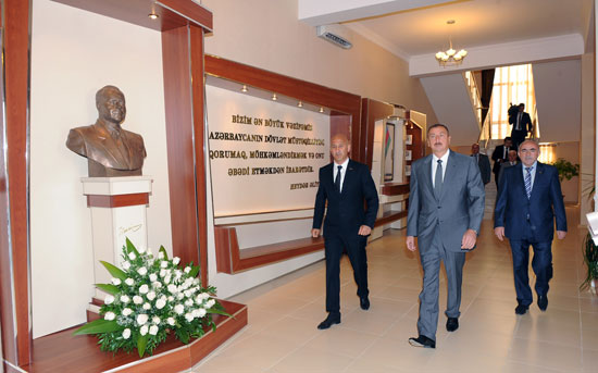 Azerbaijani President inaugurates Heydar Aliyev Center in Siyazan region
(UPDATE)(PHOTO)