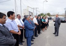 Ильхам Алиев ознакомился с ходом ремонтных работ на внутренних дорогах поселка Бинагади (ФОТО)