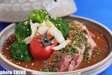 Экзотические блюдa в ресторанах Баку (фотосессия)