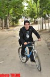 Müğənni Samir Piriyev məhəllələrarası velosiped yarışlarının keçirilməsini təklif edir (FOTO)