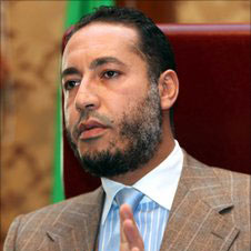 Сын Каддафи отрицает обвинения, по которым его разыскивает Интерпол - агентство