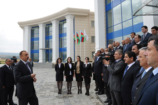 Azərbaycan Prezidenti Şamaxıda Vergilər Nazirliyinin Tədris Mərkəzinin açılışında iştirak edib (FOTO)