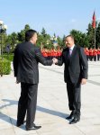 Montenegrin President officially welcomed to Azerbaijan (PHOTO)
