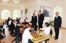 Президент Азербайджана принял участие в открытии шахматной школы в Хачмазе (ФОТО)