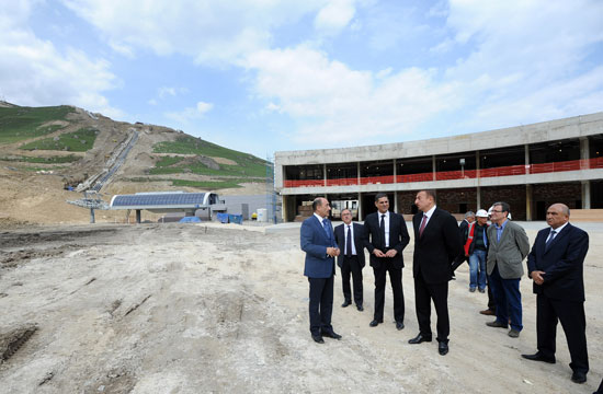 Azerbaijani President inspects construction of Shahdagh winter and summer tourism complex (PHOTO)