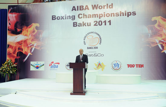 İlham Əliyev Bakıda boks üzrə dünya çempionatının təntənəli açılış mərasimində iştirak edib (FOTO)