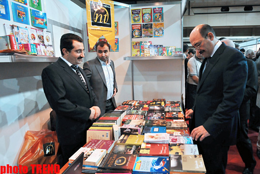 В Баку открылась Международная книжная выставка-ярмарка (фотоссесия)