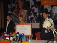 Победительница "Евровидение 2011" Нигяр Джамал застраховала лицо на 1,5 млн. манатов (ФОТО)