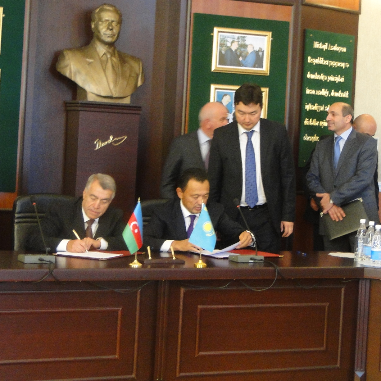 Azerbaijan, Kazakhstan sign protocol (UPDATE)