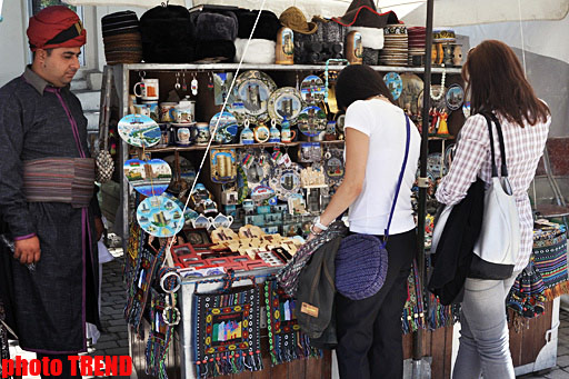 İçərişəhərdə üzüm yığımı festivalı (fotosessiya)