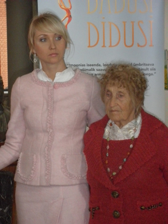"Бабуси-Дедуси" азербайджанского режиссера (фотосессия)
