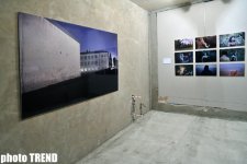 В Баку открылась выставка "Ön söz", организованная новой НПО "Пространство современного искусства YARAT" (фотосессия)
