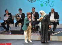 Блестящий концерт "Бу шехерде": пляж по-азербайджански, лимоны по -лянкярански…(фотосессия)