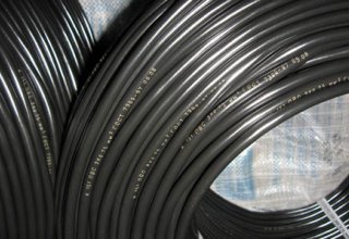 В Баку выявлено производство поддельного электрического кабеля
