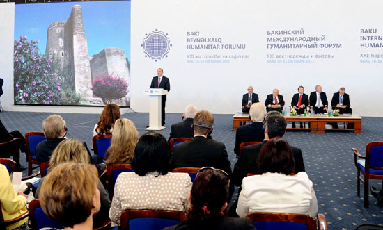 Президент Ильхам Алиев: Азербайджан - это страна, где встречаются, сливаются культуры и цивилизации (ФОТО)
