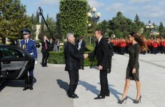 В Баку состоялась церемония официальной встречи Президента Австрии (ФОТО)