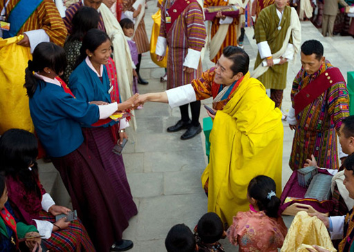 Король Бутана женился на студентке (фотосессия)