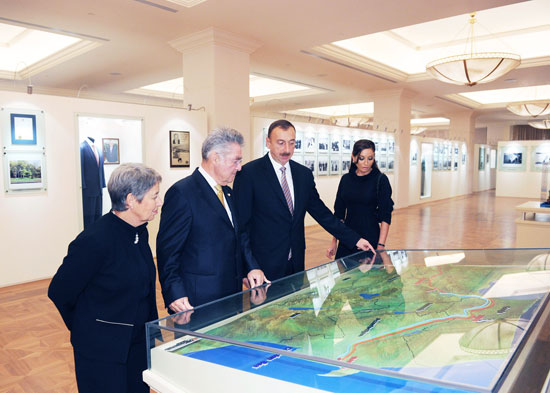 Президент Австрии посетил Фонд Гейдара Алиева (ФОТО)