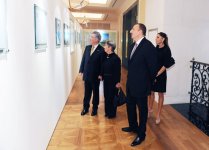Austrian President visits Heydar Aliyev Foundation in Baku (PHOTO)