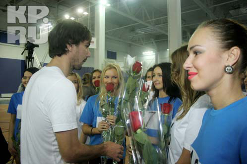 Эротический футбол Вагифа Джавадова с красотками из Нижнего Новгорода (фотосессия)
