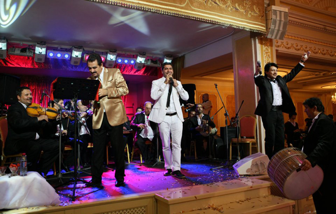 Ибрагим Татлысес и азербайджанские шоу-звезды на свадьбе в Москве (фотосессия)