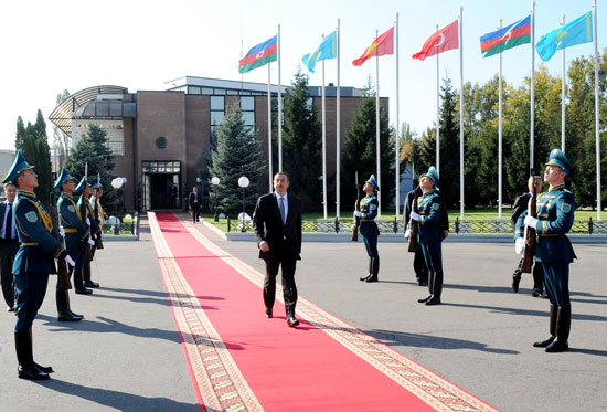 Azerbaijani President ends his official to Kazakhstan