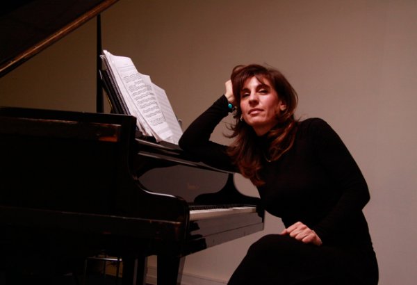 Азербайджанская пианистка выступит в Париже